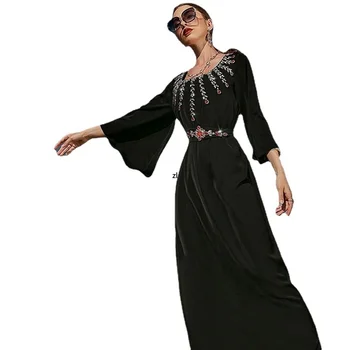 Cetim preto Maxi Vestido para as Mulheres Luruxy Diamante Beading O Pescoço Flare Manga com cinto de Swing Médio Oriente Árabe de Dubai Roupas