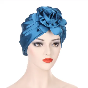 2022 Novo Silkly Turbante Pac com Flor Elegante das Mulheres de quebra Cabeça Bonnet Muçulmano Lenço na cabeça Chapéu de Senhoras de Cabelo cobre Acessórios